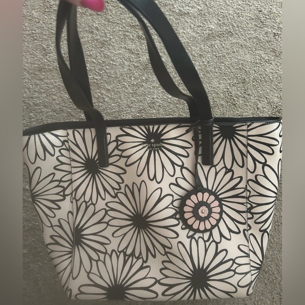 kate spade Black & Cream Daisy Tote with Floral Charm